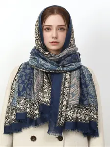 Women's winter scarf Bohemian style elegant retro paisley print short fringe scarf Boho style scarf/Headscarf/Muslim hijab ethnic style shawl suitable for all seasons, daily/date/commuting brightening outfit, ideal gift for girlfriends and friends