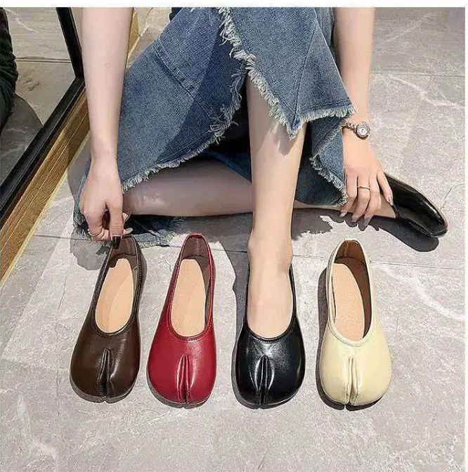 SUOJIALUN 2026 Spring New Brand Women Flat Shoes Fashion Split Toe Flat Ballet Shallow Slip On Female Casual Slip On Loafer Shoe  ballerina shoes
