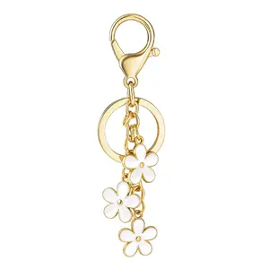 2 Pieces Flower Keychain for Women with Flower Keychains Cute Bag Pendant Decoration
