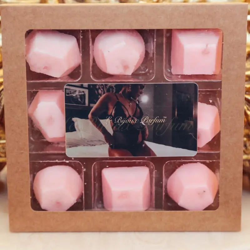 Artesian Rose Oud Candle Melts - Fragrant Wax Cubes for Aromatherapy and Home Fragrance