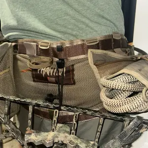 Saddle Hunting Platform and Stick Hanger