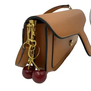 2026 Shoulder bag Women's Small Tote with Adjustable Shoulder Strap Designer Crossbody Bag for Everyday Use in Premium Shoulder Bag Small Tote with Adjustable Shoulder Strap Designer Crossbody Bag for Everyday Use