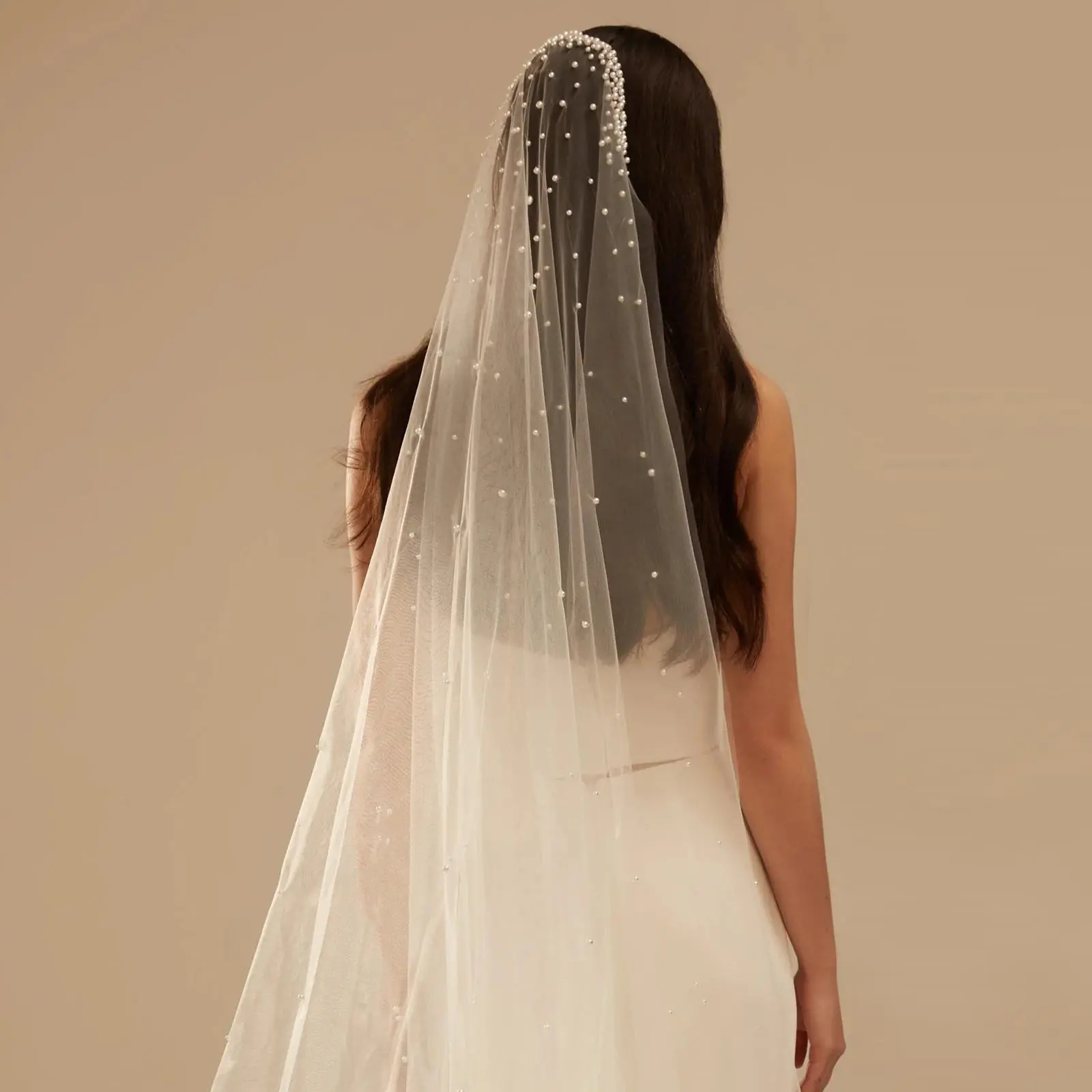 V172 Pearls Bridal Veils 1 Tiers Beaded Wedding Veil with Comb Women Wedding Hair Accessories for Elegant Brides Soft Tulle