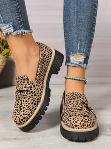 Women's Large Size Spring Autumn New Round Toe Thick Sole Low Heel Leopard Print Slip-On Loafers, Casual Commuter Shoes