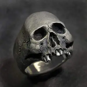 European and American Ste New Creative Simple Design Peonality Skull Silver Ghost Head Domineering Men's Ring Gothic Heavy Stainless Steel