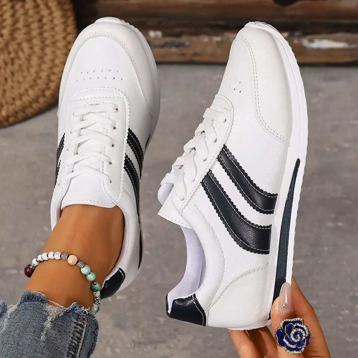 FZY Hakari Shoes for Women, Stylish Breathable Athletic Trainers for Walking, Lightweight and Comfortable Non-Slip Sneaker