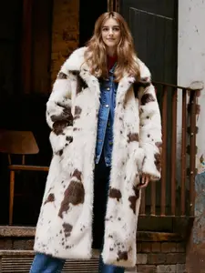 Women's Thick Fleece Faux Fur Coat with Lapel Collar, Stylish Casual Colorblock Patchwork Fitted Mid-Length Jacket for Fall & Winter, Soft Comfortable Polyester Outerwear