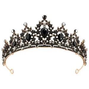 CAVETEE Women's Black Gothic Crown Headpiece - Vintage Rhinestone Baroque Queen Tiara for Halloween, Weddings, and Birthdays - Elegant Black Tiara for Girls and Women CAVETEE