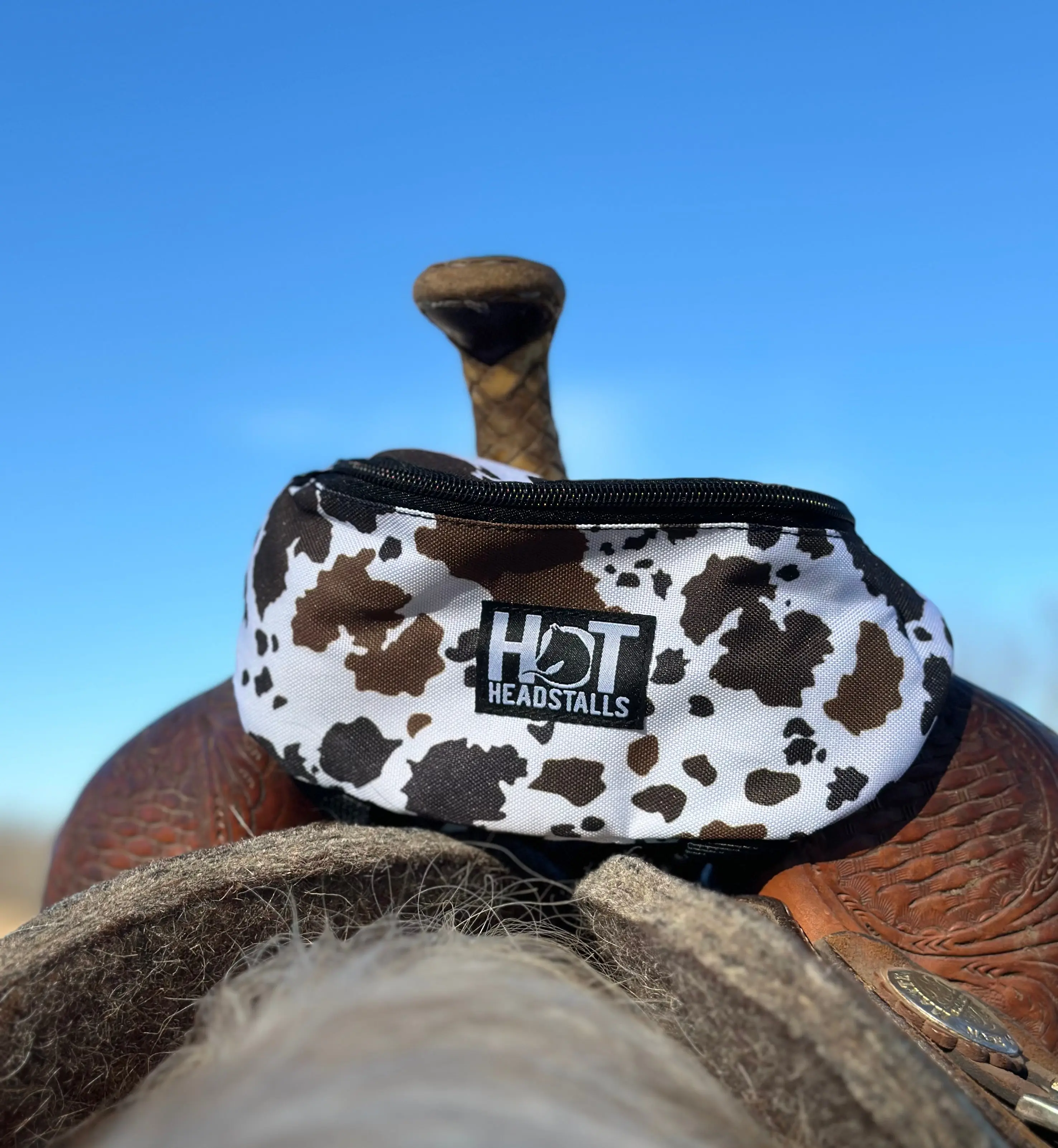 Cowhide Saddle Pouch Cowhide Saddle Pouch
