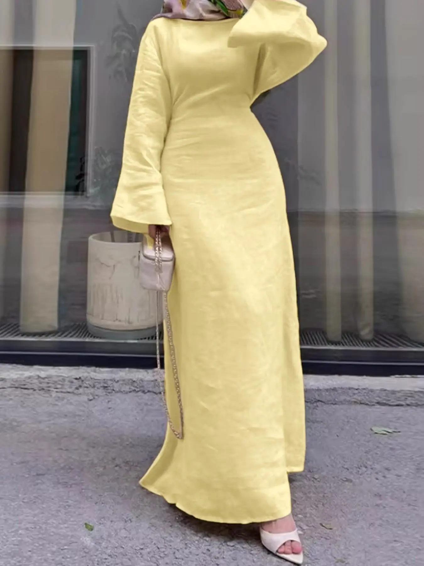 Women's Elegant Light Muslim Robe Dress, Modest Islamic Clothing, Slim Fit Long Dress for Spring and Summer, Casual and Stylish Islamic Fashion, Modest Dresses