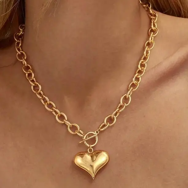 2026 New Large O-Chain Polished Pointed Heart Pendant Necklace, Chunky Paperclip Collar, Ideal as Birthday or Holiday Gift, Suitable for Women and Girls to Wear, Best Valentine's Day Gift Jewelry