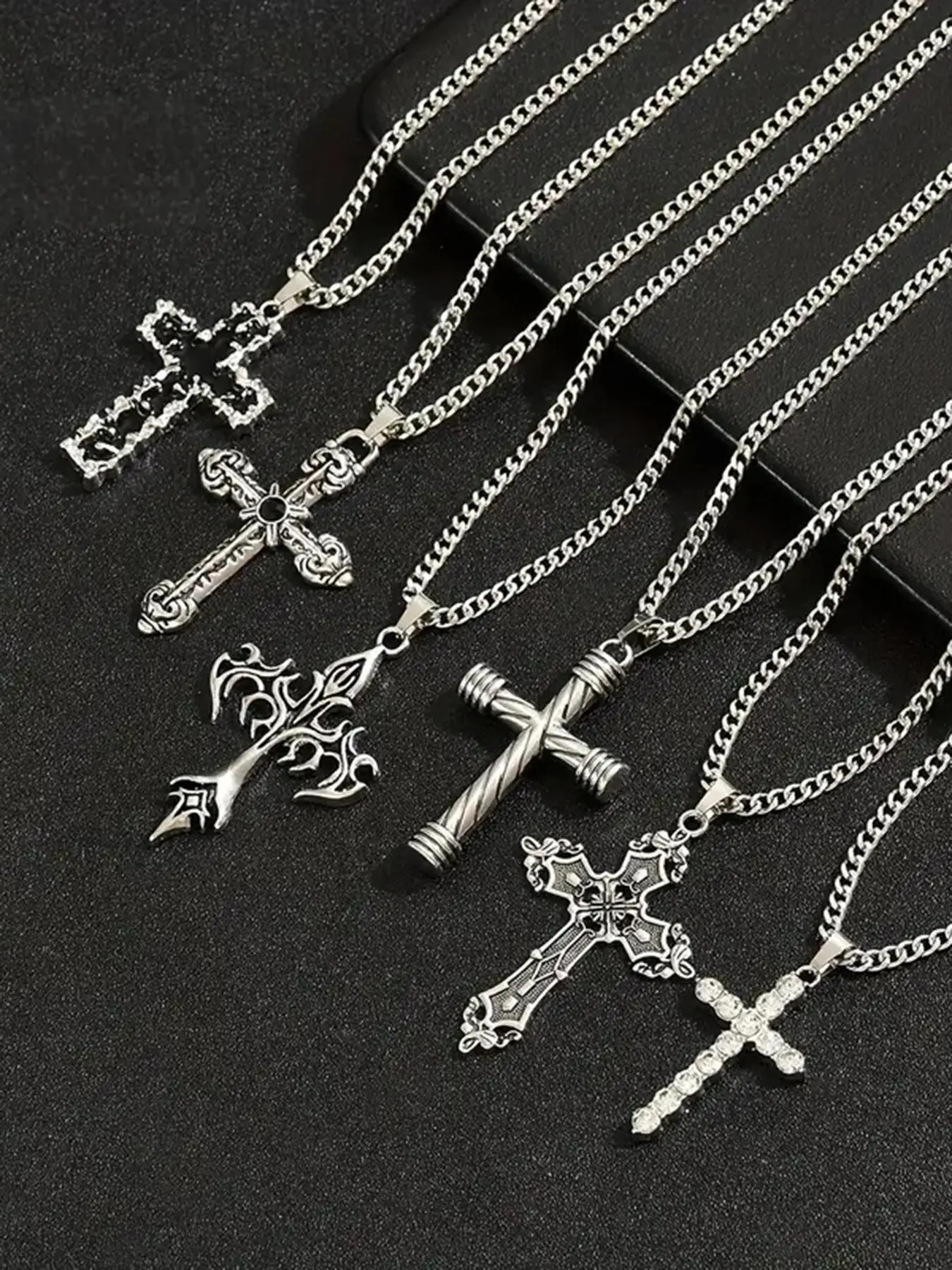 Men's Vintage Cross Design Pendant Necklace, Cross Necklaces, Fashion Necklace, Stainless Steel Jewelry for Party, Daily Clothing Decor, Trendy All-match & Exquisite Jewelry for Birthday Gift