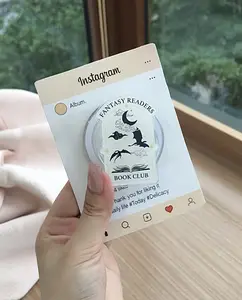 Fantasy Reader Magsafe Phone Grip - Magnetic Pop Socket Kickstand - Dragon Fan