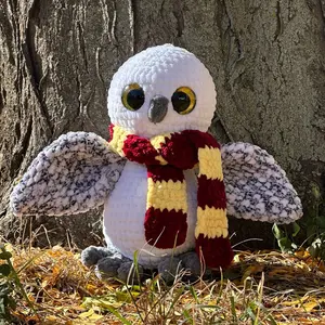 Crochet Hedwig Plushie - Handmade Harry Potter Fan Plushie for All Ages Soft High Quality Yarn Made to Order Unique Creation