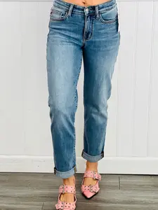 Judy Blue Mid Rise cuffed Classic Vintage Boyfriend Jeans 82703, Stretchy Cotton Denim Comfortable Relaxed Fit Womenswear Bottoms, 4 way stretch, Restocked