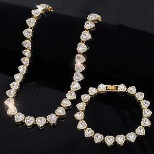 2pcs Heart-shaped Hip-hop Cuban Chain Necklace and Bracelet Set, Suitable for Daily And Formal Occasions. Gifts for Her, Birthday And Anniversary Fashion Accessories, Multi-functional Accessories, Rhinestone Embellishments, Exquisite Craftsmanship