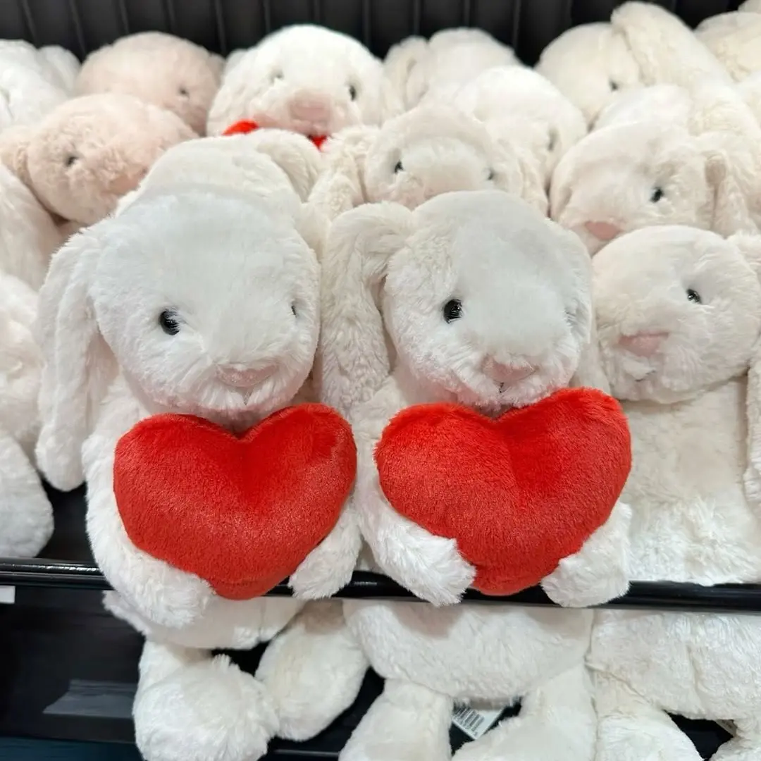 Jellycat Bashful Red Love Heart Bunny, Plush Toy, Soft Cuddly Rabbit, Valentine's Day Gift, Stuffed Animal, Cute Bunny for Kids, Collectible Jellycat Plush, Keychains