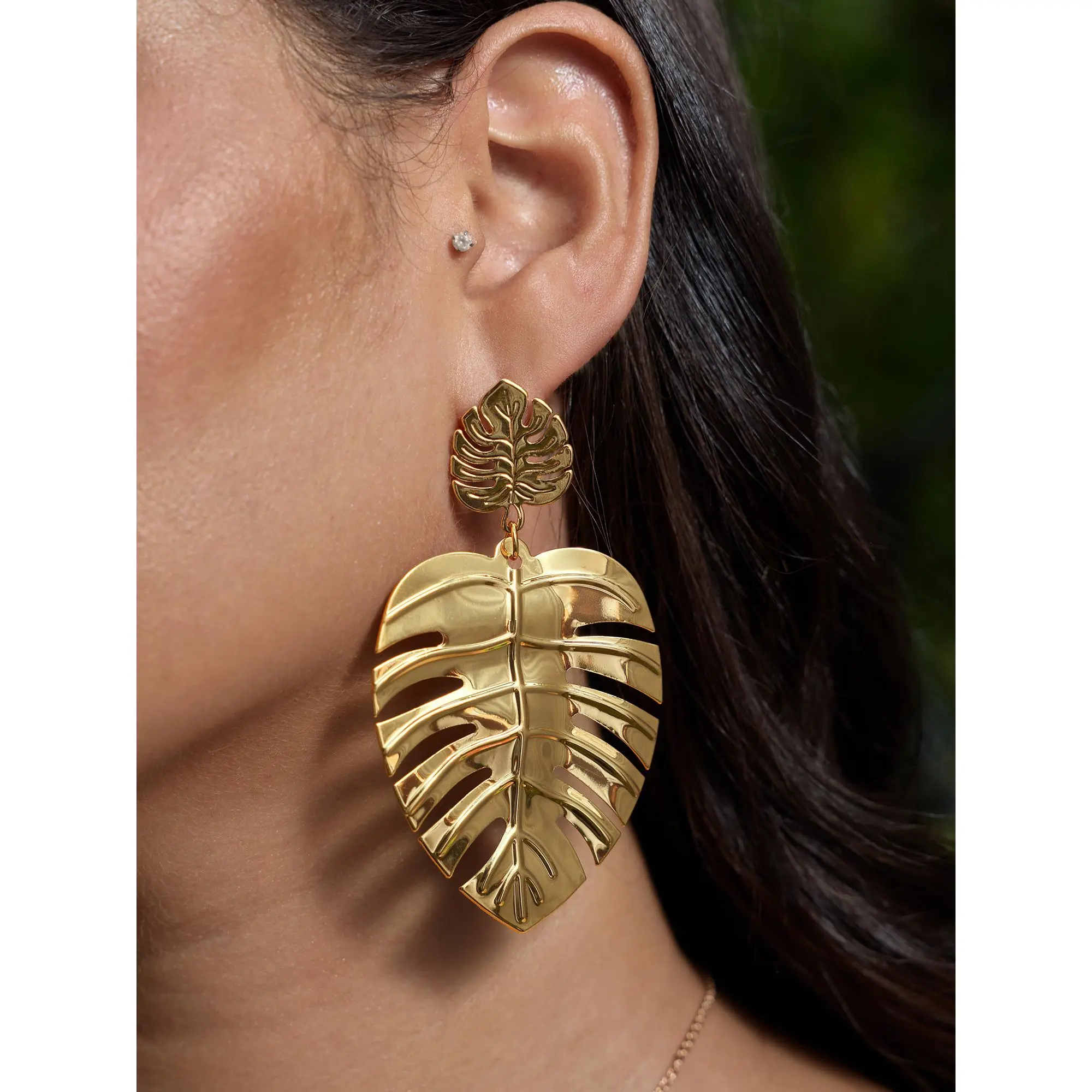 BLOOMCHIC Plus Size Tropical Leaf Gold Tone Drop Earrings [M-6X] - Beachy, Dangling, Gold Aesthetic Summer Statement Style Costume Jewelry, Summerfinds, Beachy Earrings, Dangling Earrings