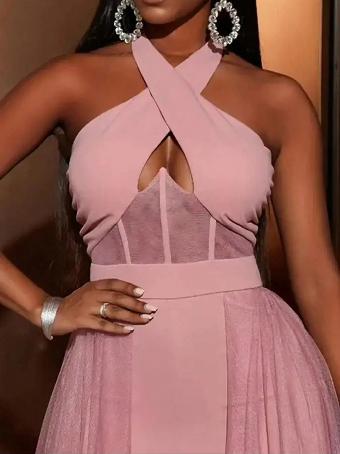 Women Contrast Mesh Criss Cross Backless Fitted Elegant Cut Out Corset Halter Neck Breathable Jumpsuit for Party Club Dating Season Wear Fashionable Ladies Clothes