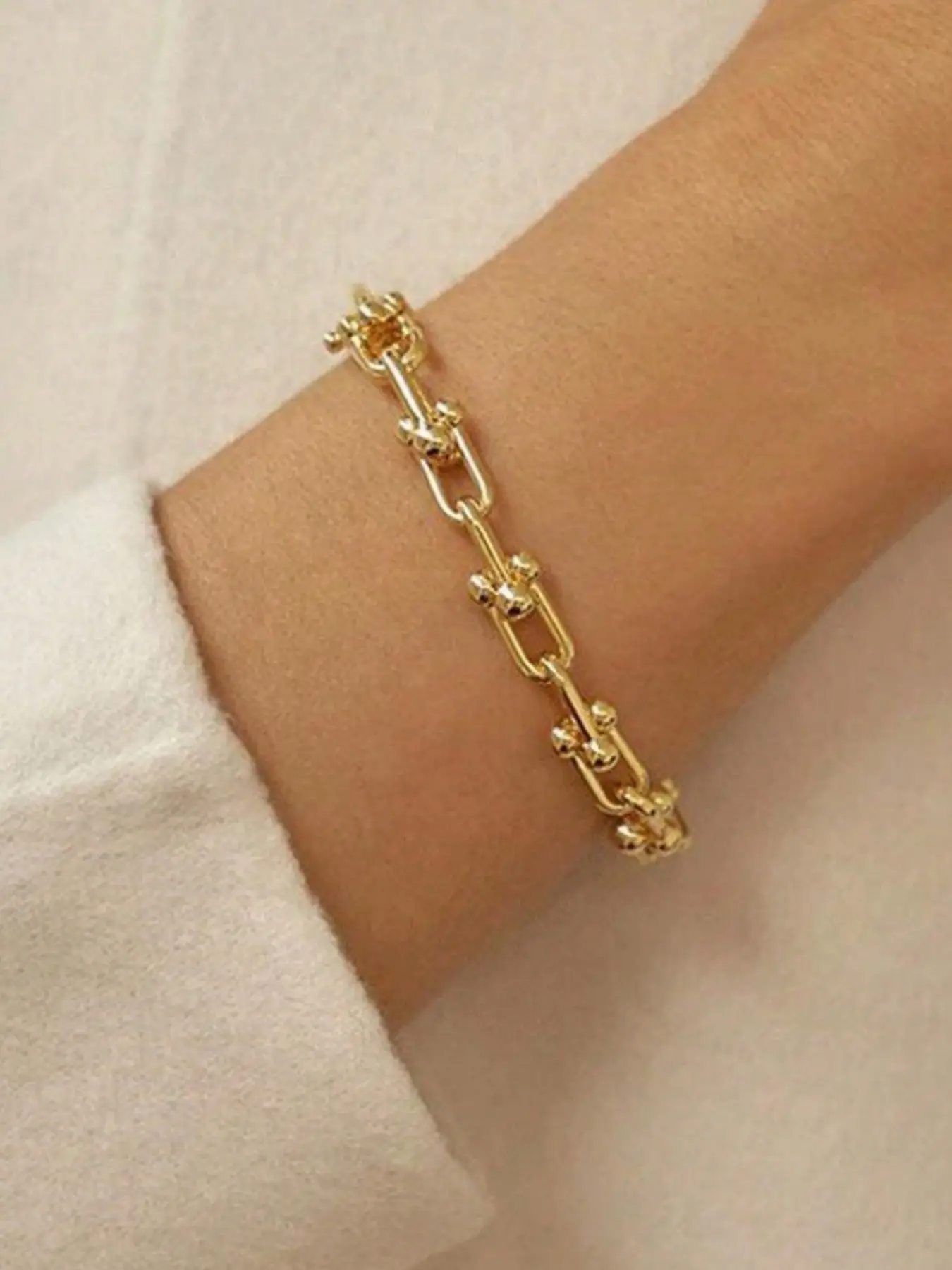 Vintage Stainless Steel Trendy Design U-shaped Horseshoe Bracelet for Women Titanium Steel Joint Bracelet Suitable for Personalized Hip Hop Party Bracelet, Fashionable Bracelet Style