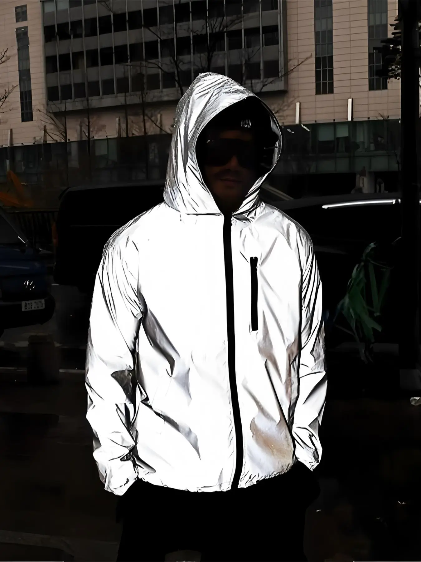 Men's Reflective Hooded Long Sleeve Casual Jacket, Street Windproof Lightweight Pocket Jacket for Outdoor Activities, Fashionable Outdoor Equipment for Men, Coats
