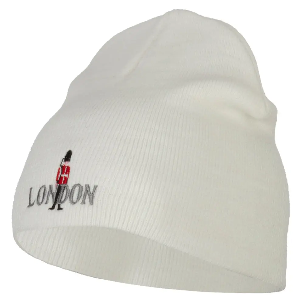 London Queen Guard Embroidered Knitted Short Beanie