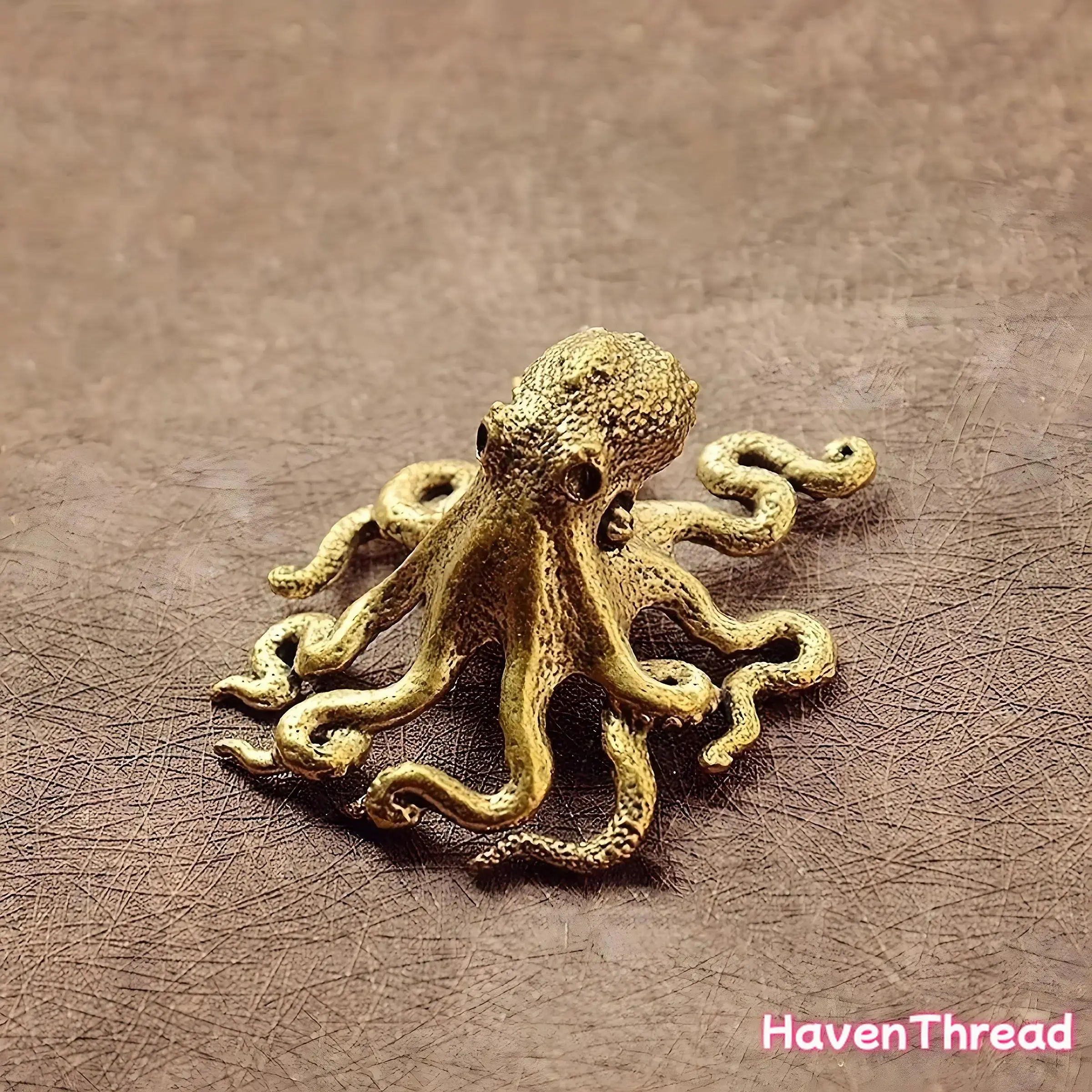 HavenThread Octopus-Shaped Brass Ornament - Casting Metal Collectible Figurine, Solid Copper Animal Decorative Figurine, Artistic Sculptural Desktop Accessory for Home Office Aesthetic, Collectible Figurines, Animal Decorative Figurines