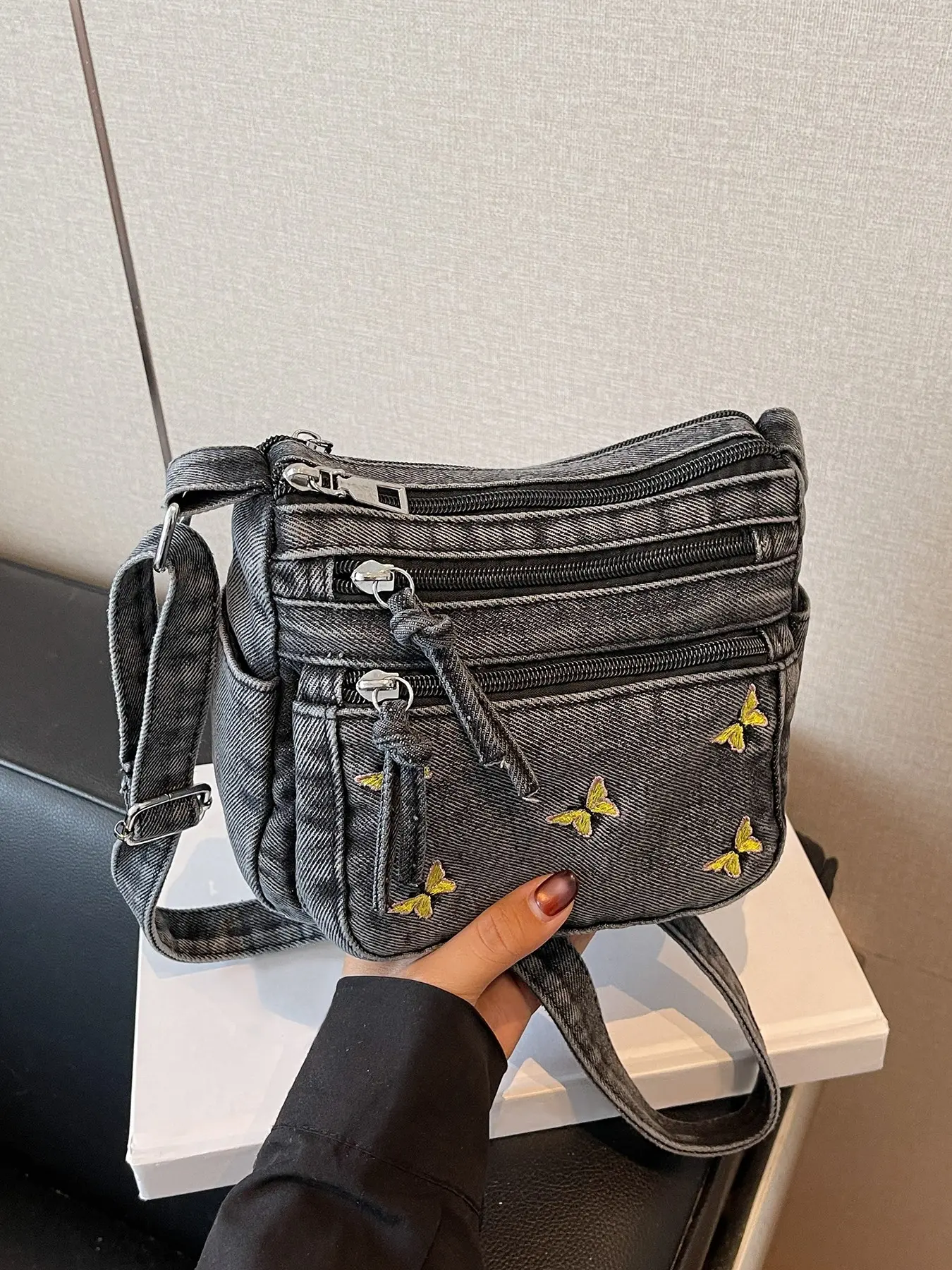 Retro streetwear practical crossbody bag with butterfly print, casual single-shoulder bag featuring multiple zippered pockets, suitable for commuting, shopping, Denim shoulder satchel, Trendy Commuting Bag, Stylish Crossbody, Fashion Crossbody Bag