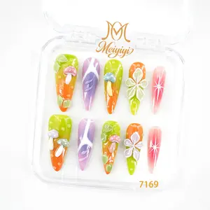 .DP.7169.Brightly colored wearable nails