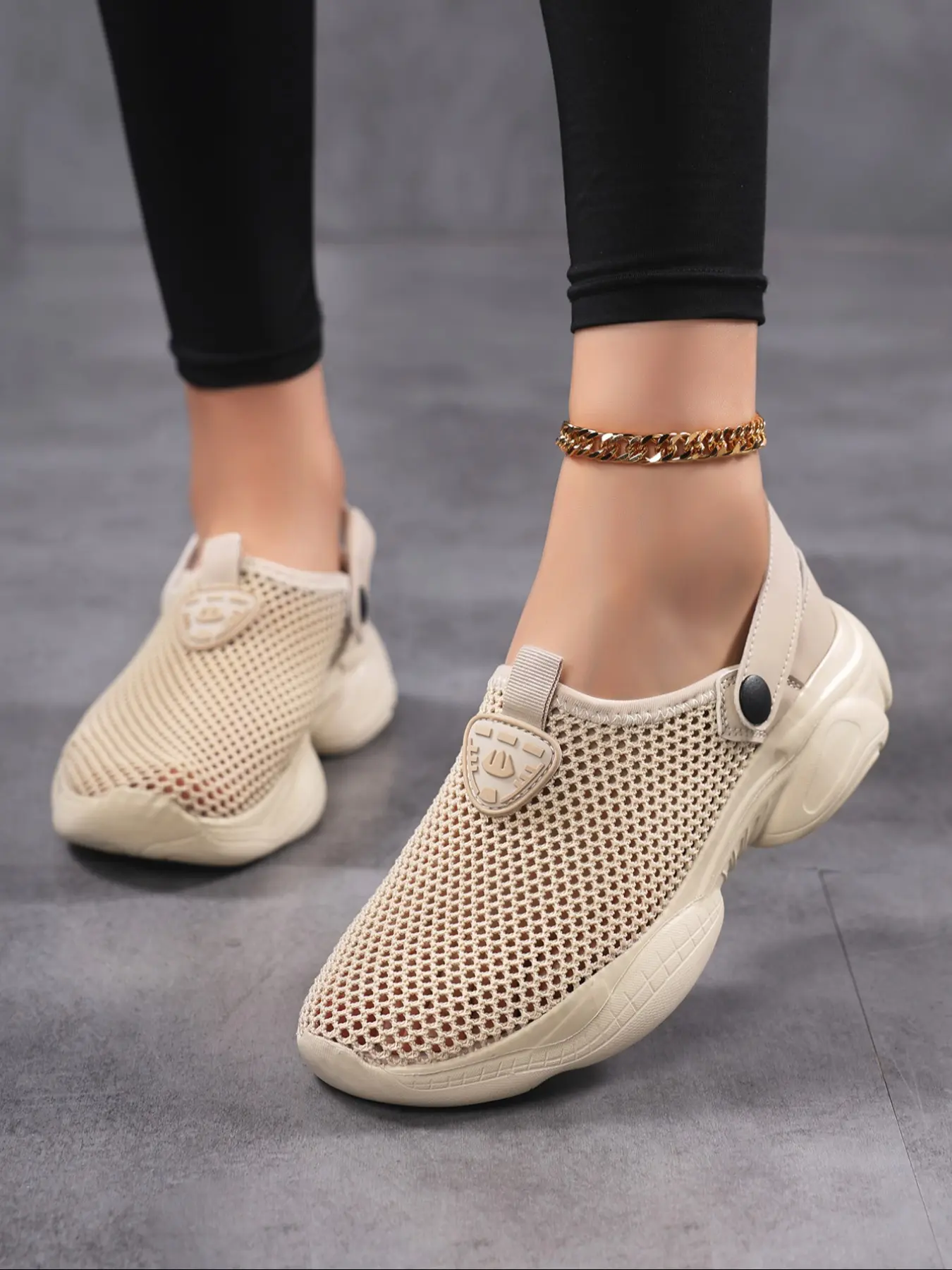 Women's Slip-On Walking Shoes, Breathable Hollow Out Design, Anti-Slip Outdoor Hiking Flats, Two-Way Wear, Versatile Walking Shoes, Comfortable Daily Wear, Outside Walking Shoes
