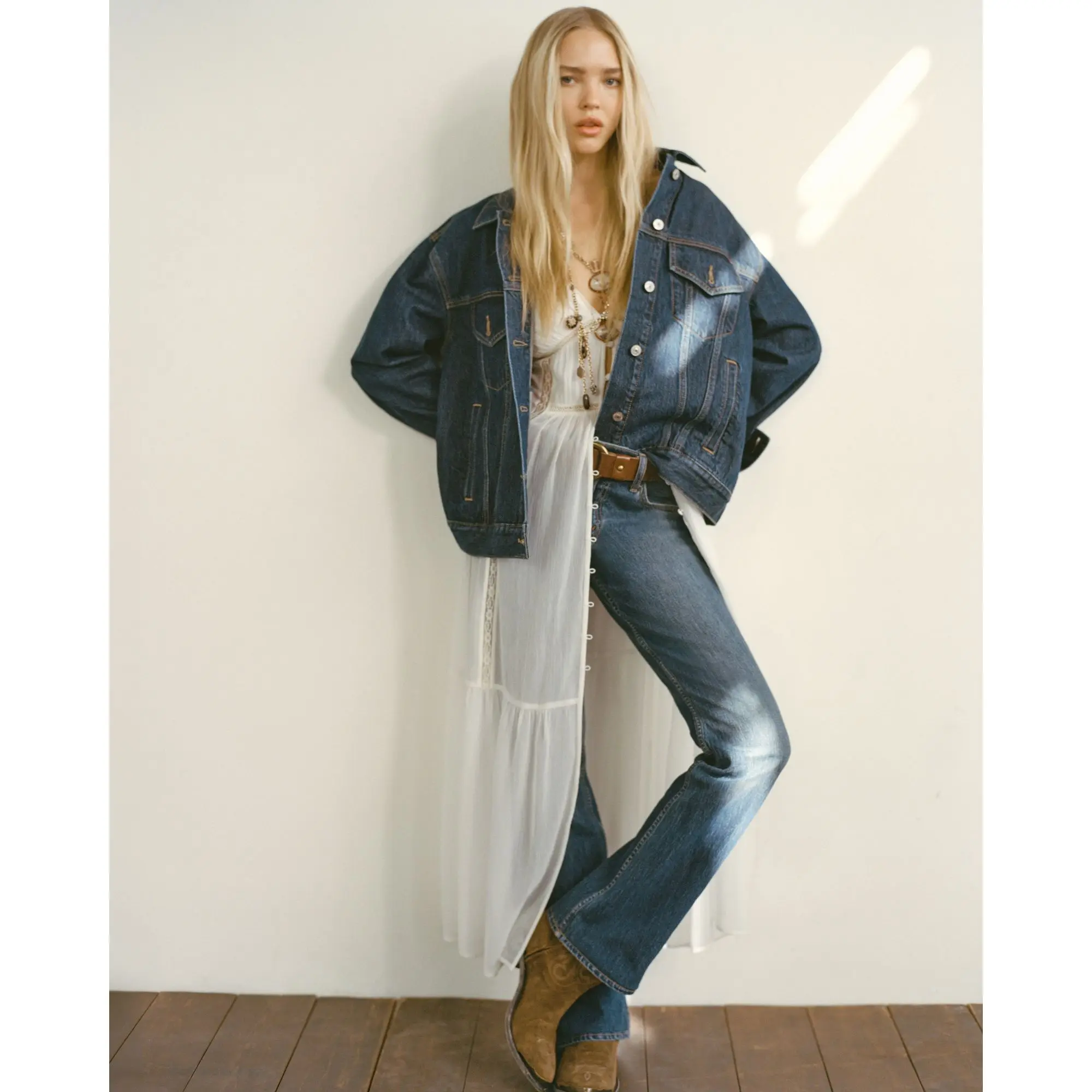 Abercrombie & Fitch High Rise Bootcut Jean