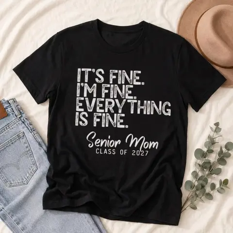 Senior Mom Shirt, Class of 2027 Tee, Retro Graduation Mom T-Shirt, Proud High School Senior Mom Gift, Senior Year Mama Shirt, Unisex Breathable Casual Classic Soft Cotton Crew Neck Streetwear Top, Gift for Men & Women
