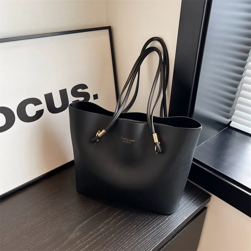 Womens Minimalist Large Capacity Tote Bag Elegant Commuter Shoulder Bag Chic Underarm Purse Quiet Luxury Office Work Everyday Handbag