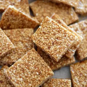 SesameCrunch Semsmieh/Lebanese Sesame Candy - Perfect for Snacking