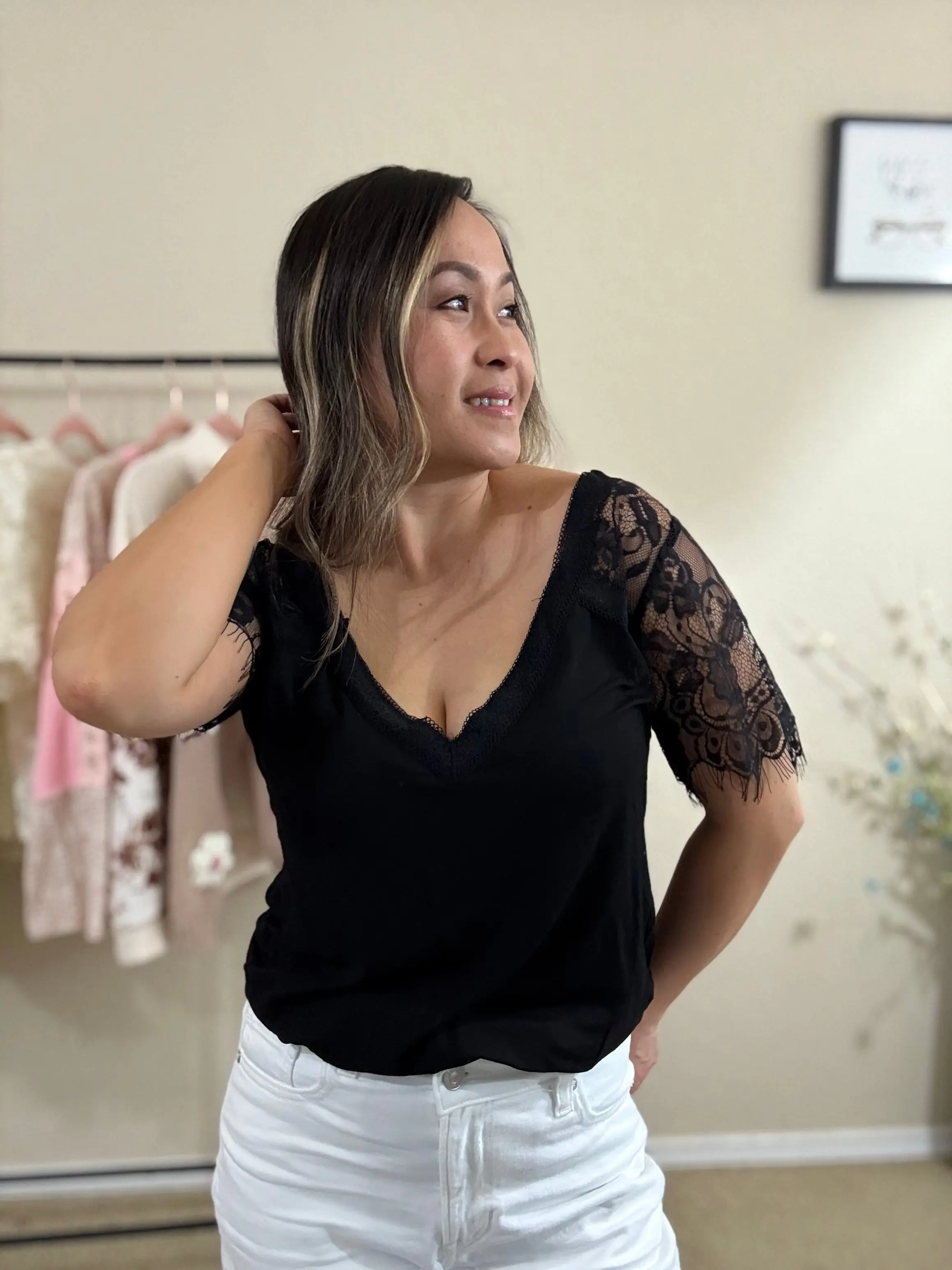 Kiara 1/2 Lace Sleeve V-Neck Tee Shirt – Black