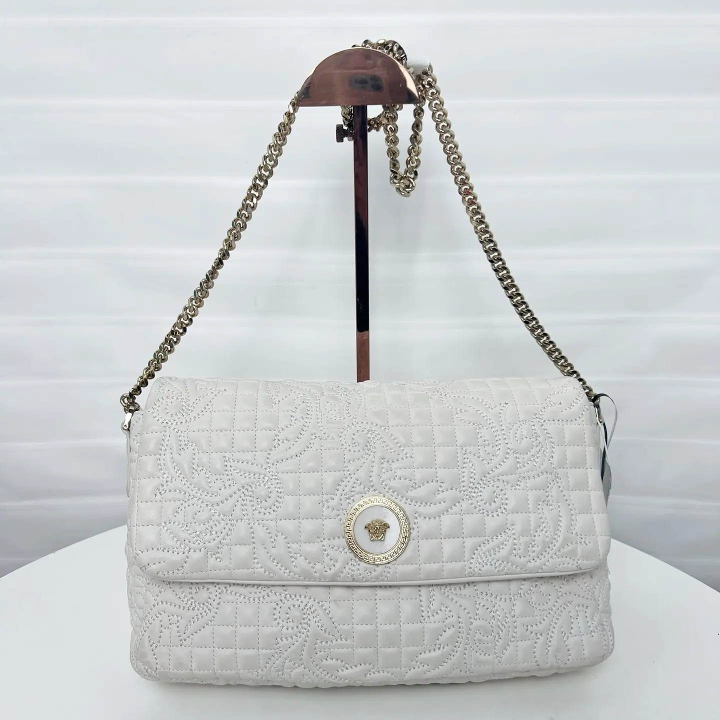 Pre-owned VERSACE luxury bag C19487094886