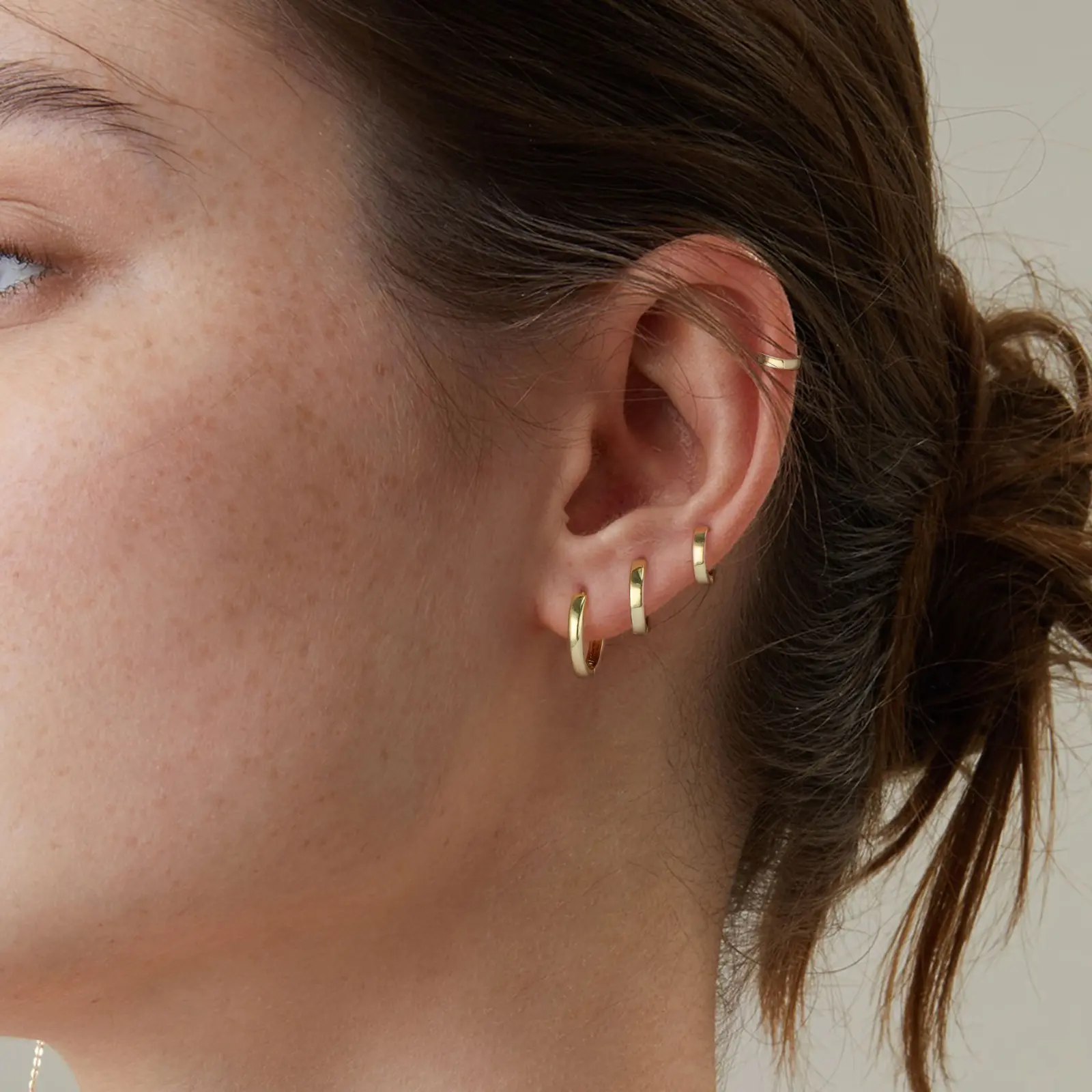 KYERLYN 8pcs Gold Hoop Earrings Set for Women/Men, 14k Gold Plated Hypoallergenic Lightweight Gold Hoops Huggie Earrings Jewelry Gifts solitaire huggie hoop