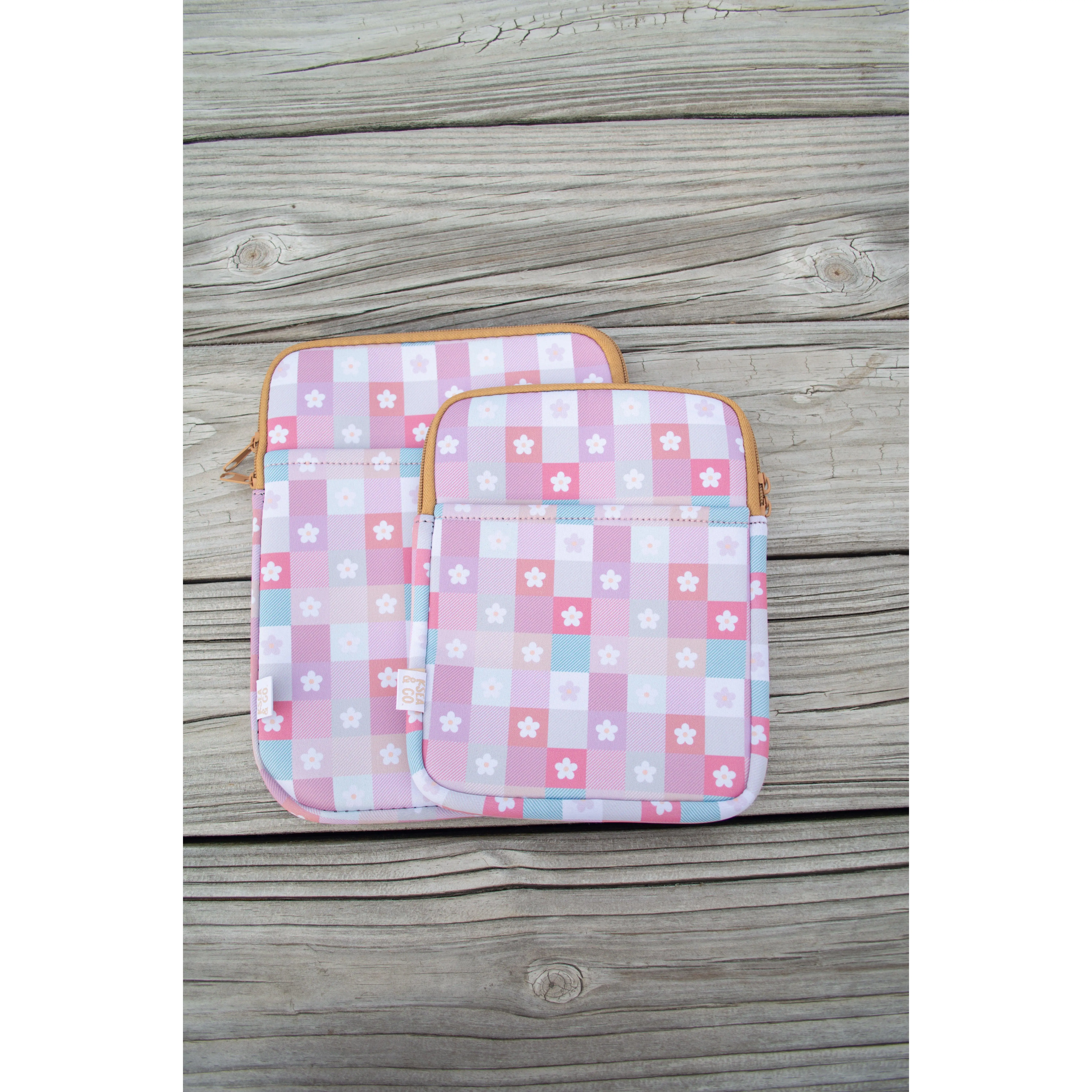 Retro Flower Books & Device Sleeves