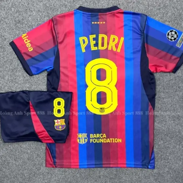 Classic Blue Red Football Kit – Breathable Soccer Jersey & Shorts Set for Training, Practice & Casual Wear