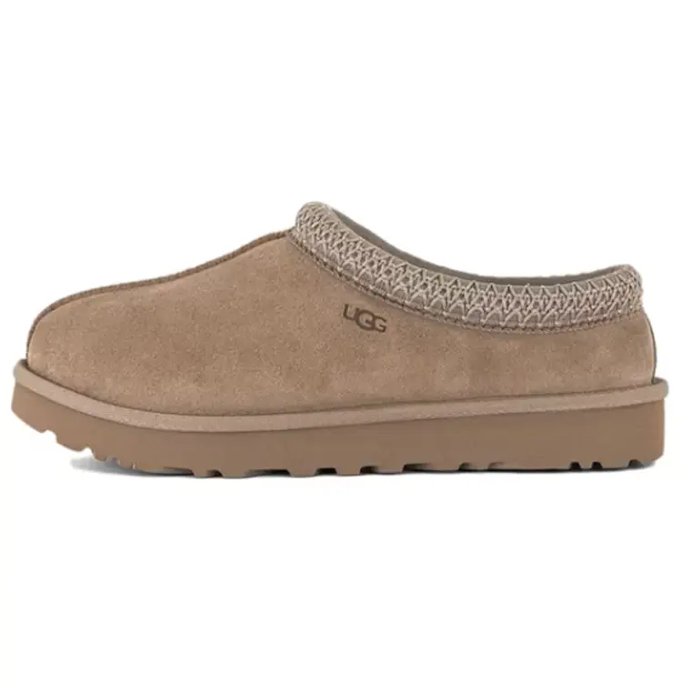 UGG Women's Tasman Slipper, Cozy Sheepskin Lined Comfort Shoe in Mushroom with Indoor-Outdoor Rubber Sole, Footwear, 6-6.5 Uk, Casual, Runs Large, 5-5.5 Uk, Us W 10, No