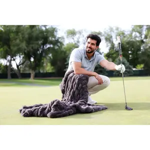 Hugs Charcoal Blanket