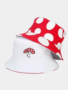 Unisex Mushroom Pattern Reversible Beanie Hat, Casual Fashion Fisherman Cap for Men Women, Trendy Outdoor Accessory