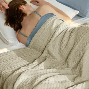 BEDELITE Cooling Waffle Blanket, Lightweight Breathable Cotton Summer Blanket of Rayon Derived from Bamboo for Hot Sleepers, Soft Cozy Blankets with Ideal Weight for Bed, Gift Idea
