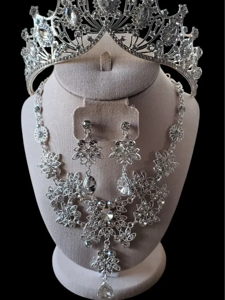 Ships from USA Bridal or Quinceñera Crystal Tiara Crown Jewelry Set with Necklace & Earrings  Wedding Prom