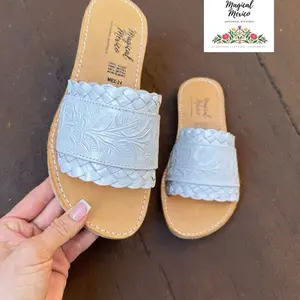 Mexican Leather Sandals tooled for Women