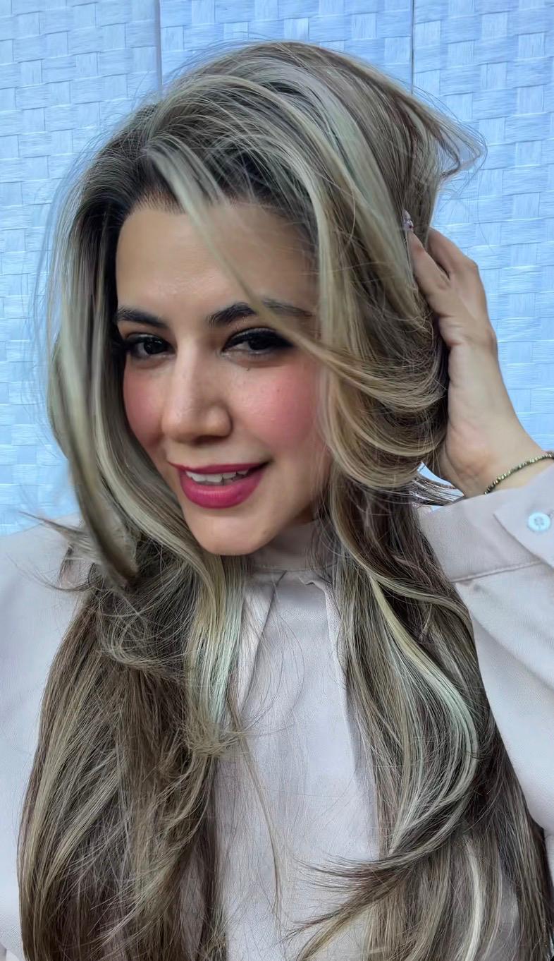 Valeria - MaxFull Dark Ash Brown Wig | Platinum Blonde Chunky Highlights, Pre-Cut 13×5 Skin-Melt HD Lace, Free Part, Face-Framing Layered, Soft Effortless Waves Wig