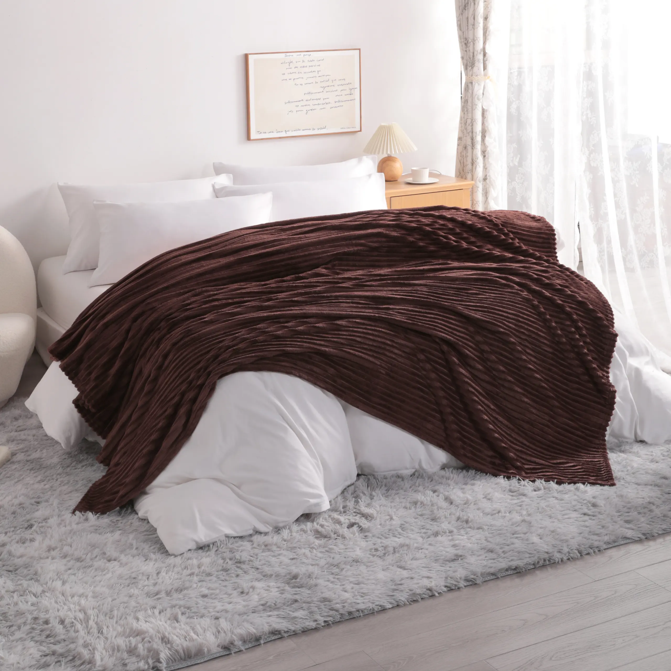 NTBAY Soft Lightweight Flannel Fleece Blanket – Perfect for Couch, Sofa & Bed All Year Round