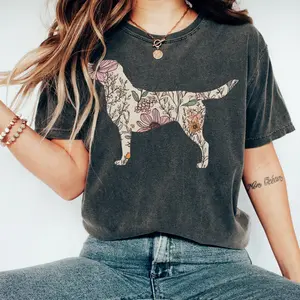 Comfort Colors Labrador Retriever Shirt, Wildflowers Lab Tshirt, Lab Mom Gift, Labrador Mama Gifts, Floral Dog Lover GIft, Chocolate Lab