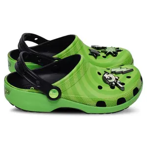 Crocs Classic Clog The Powerpuff Girls Buttercup (men) by StockX