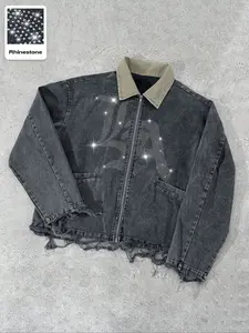 Washed Loose denim jacket with printed lettering, in navy and khaki, with a distressed effect, fashionable for casual, streetwear and everyday use